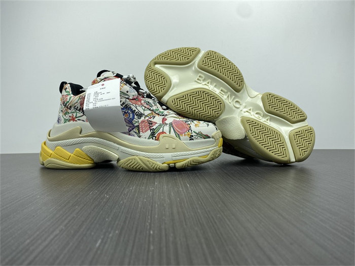 Gocci x BLCG The Hacker Project Triple S Flora Print 677195 UL110 8461