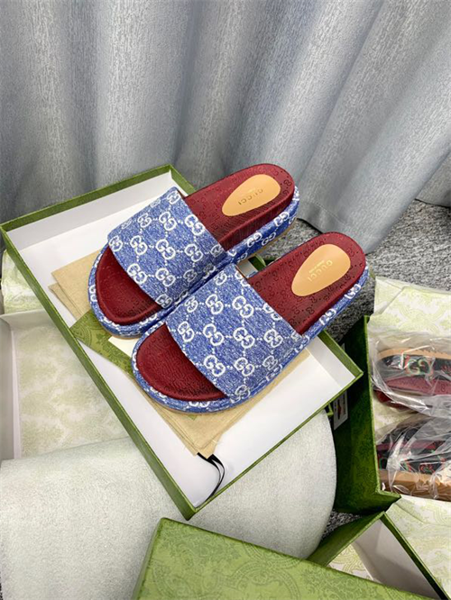 Gocci Slipper
