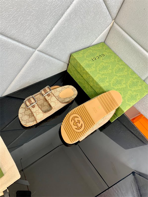 Gocci Slipper
