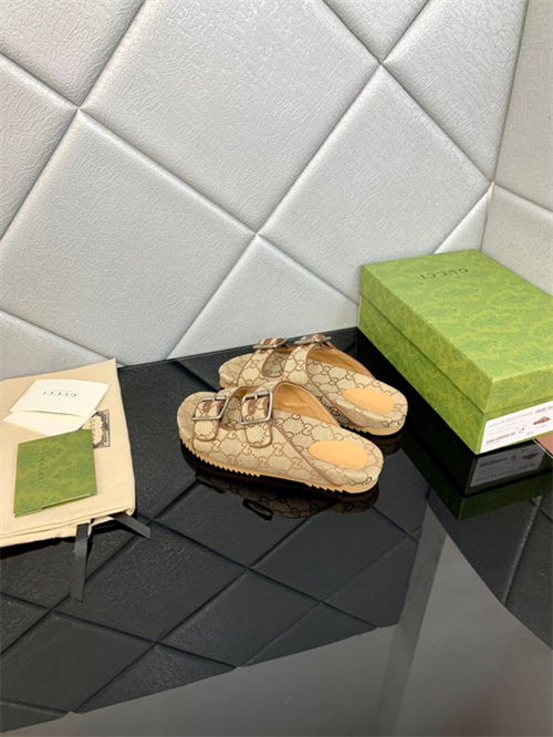Gocci Slipper
