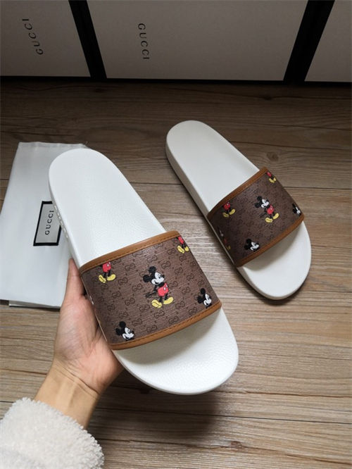Gocci Slipper