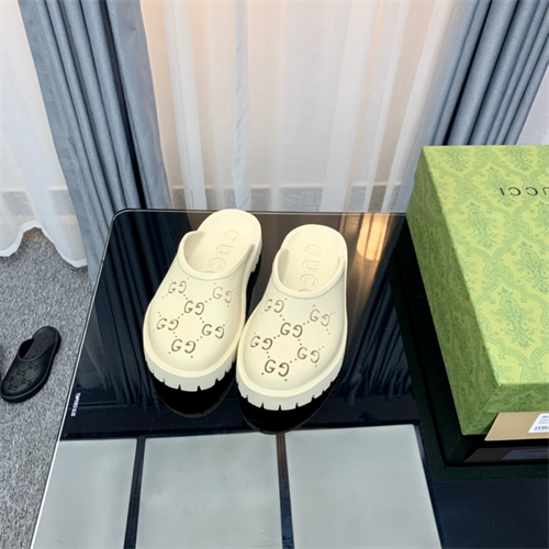 Gocci Slipper