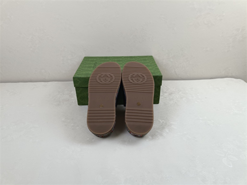 Gocci Slipper