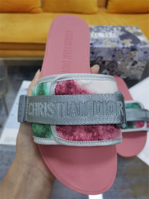 Dio Slipper