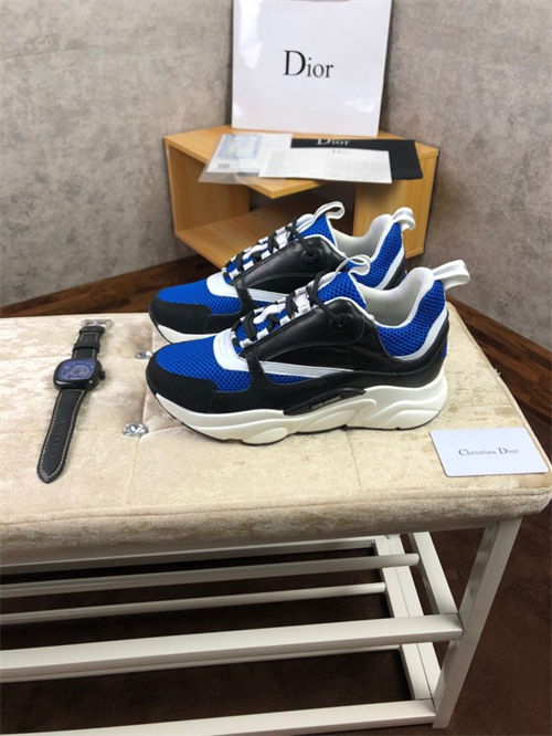 DR B22 SNEAKER