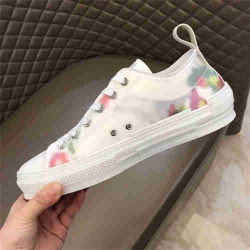 DR Sneaker