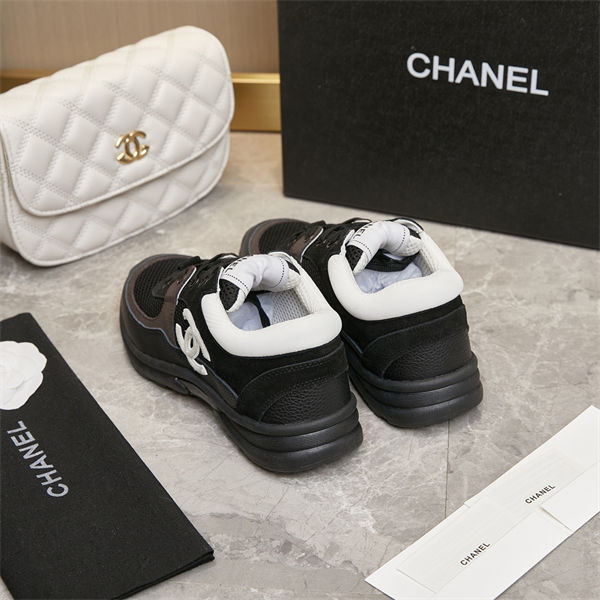 Chanal Sneakers