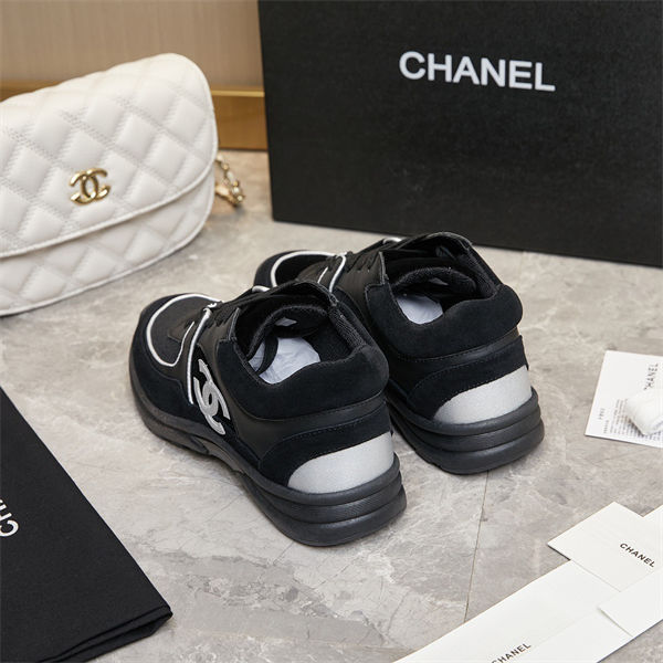Chanal Sneakers