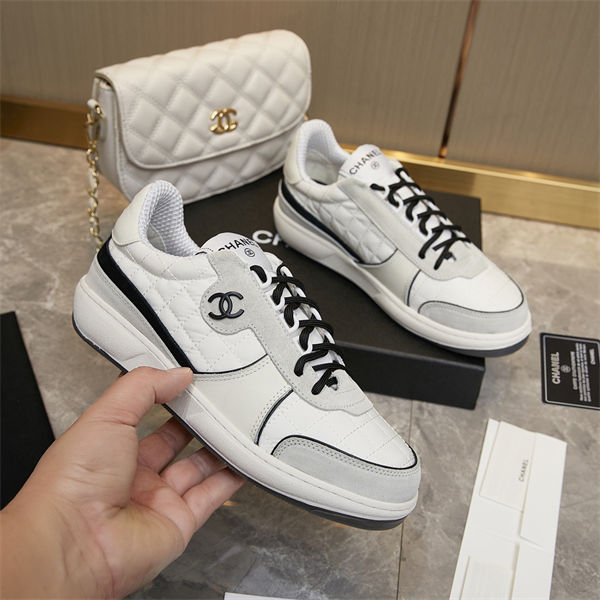 Chanal Sneakers