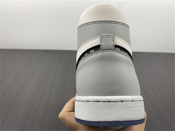 Di@r x Air Jordan 1 High CN8607-002