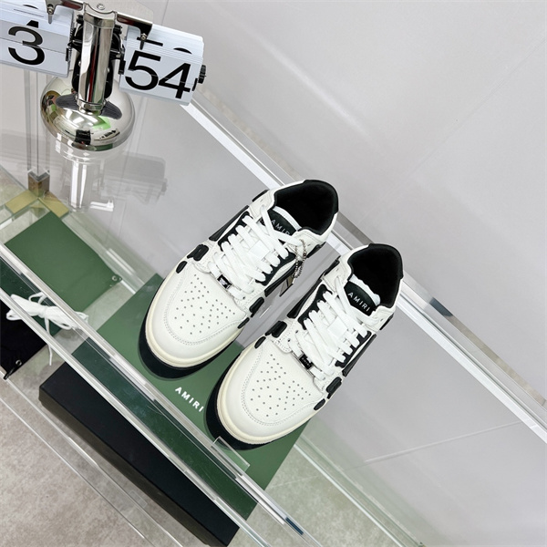 AMIR1 SNEAKERS