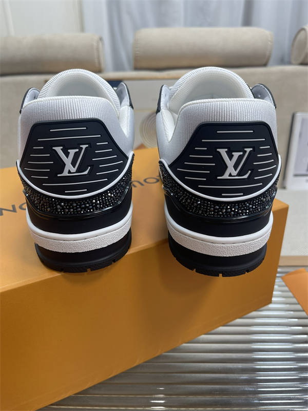 LV007