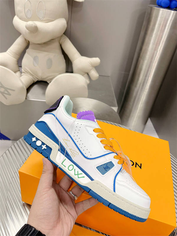 LV035
