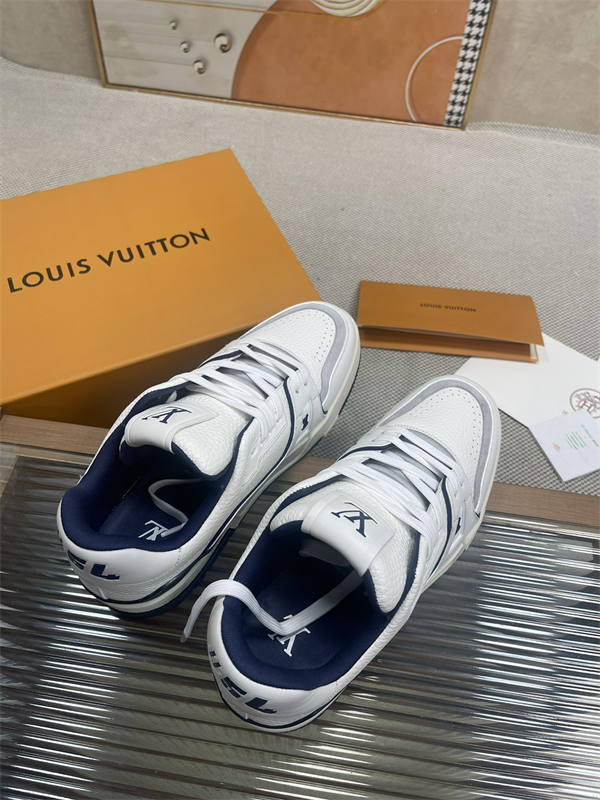 LV061