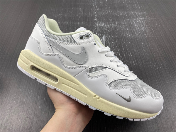 Nike Air Max 1 Patta Waves White DQ0299-100