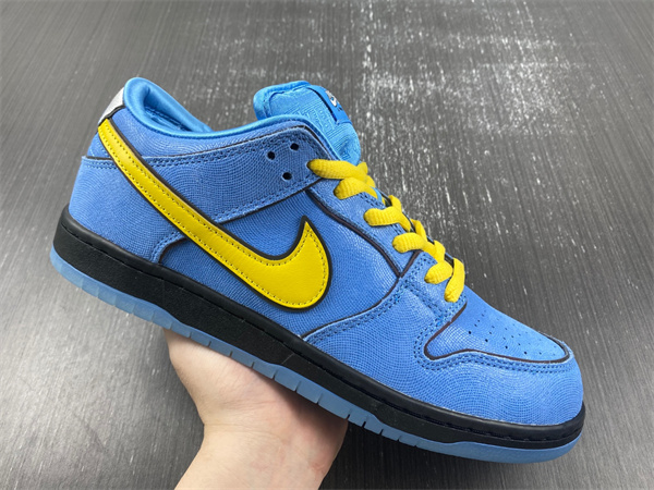 The Powerpuff Girls x Nike SB Dunk Low “Bubbles” FD2631-600