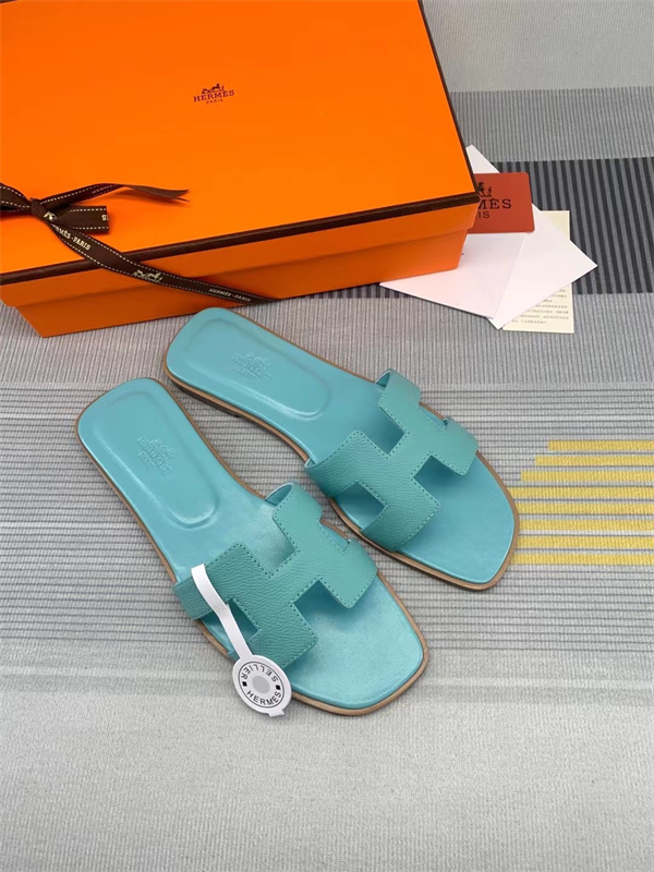 H Slipper