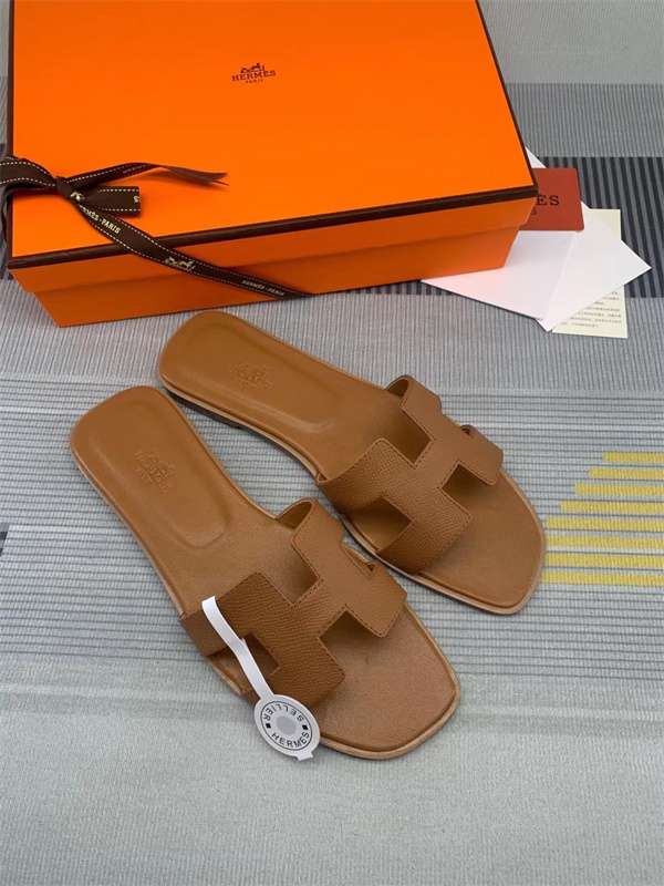 H Slipper