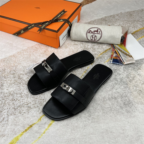 H Slipper