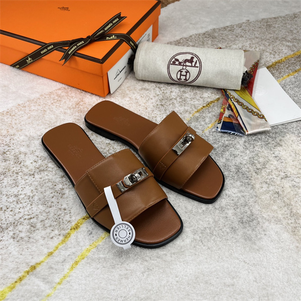H Slipper