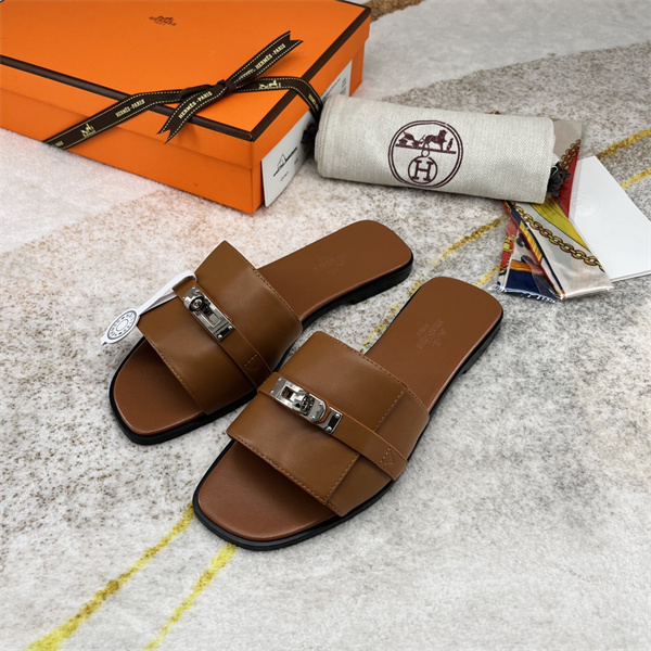 H Slipper