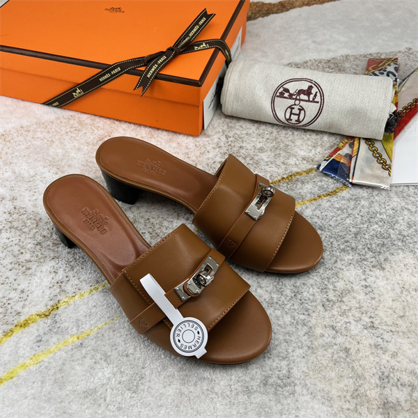 H Slipper