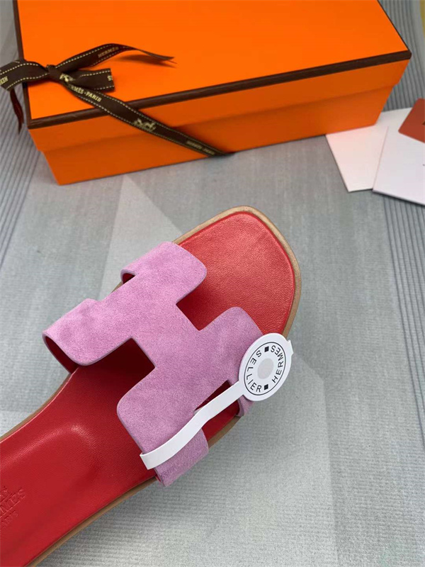H Slipper