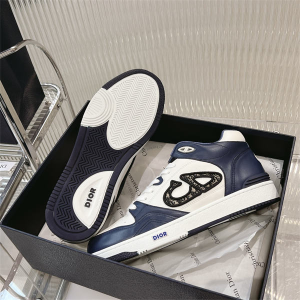 Dr B57 Sneaker