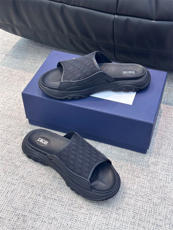Dr Slipper