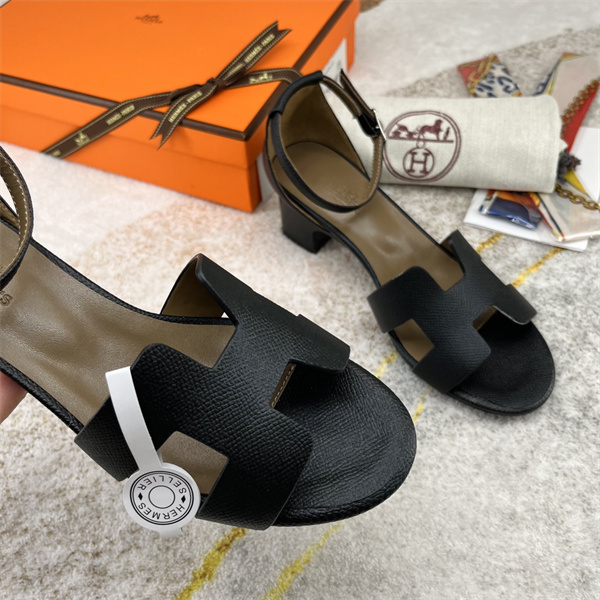 H Sandals