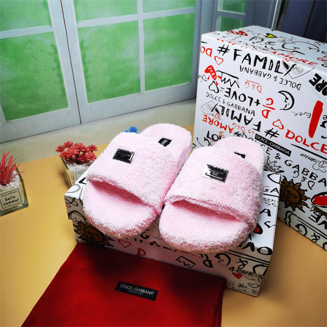 DG slipper 5