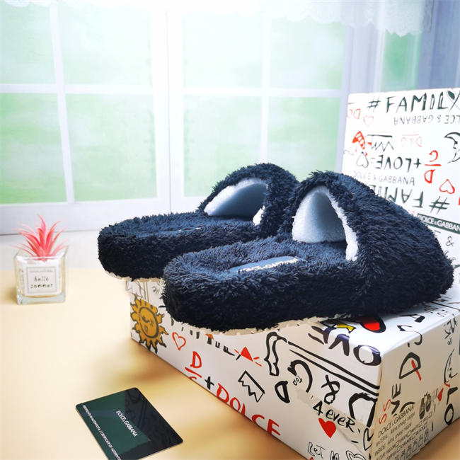 DG slipper 7