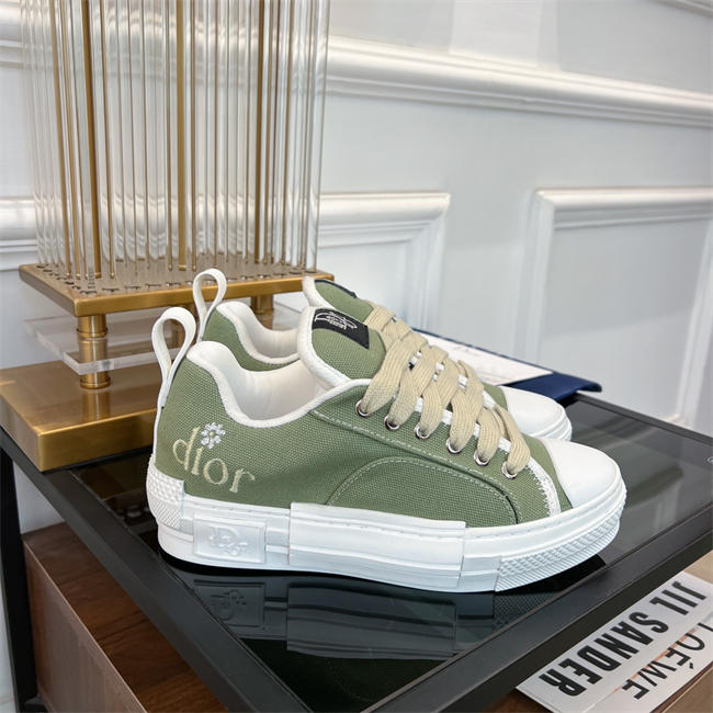 D*or b23 low top