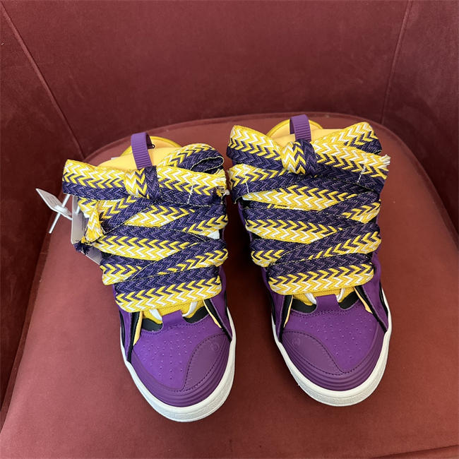 Lanvon Curb Sneaker 82