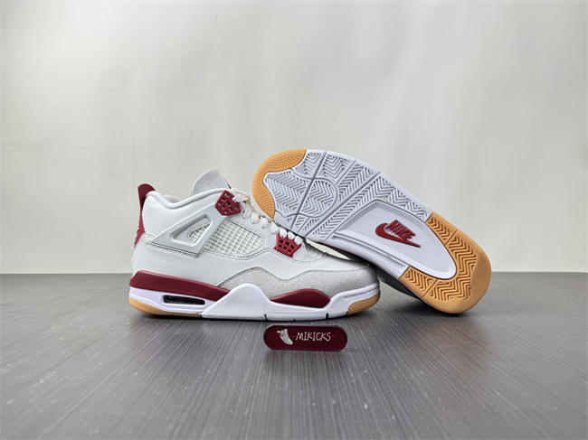 Nike SB x Air Jordan 4 Retro SP