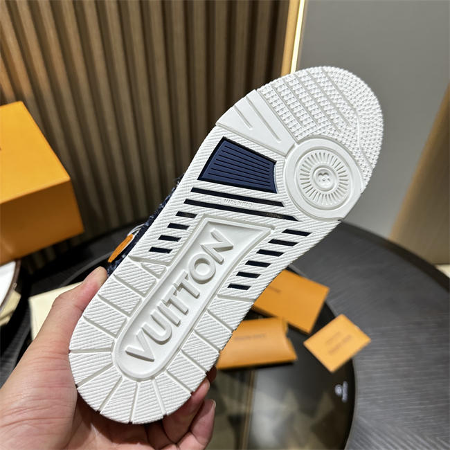 LV Sneaker