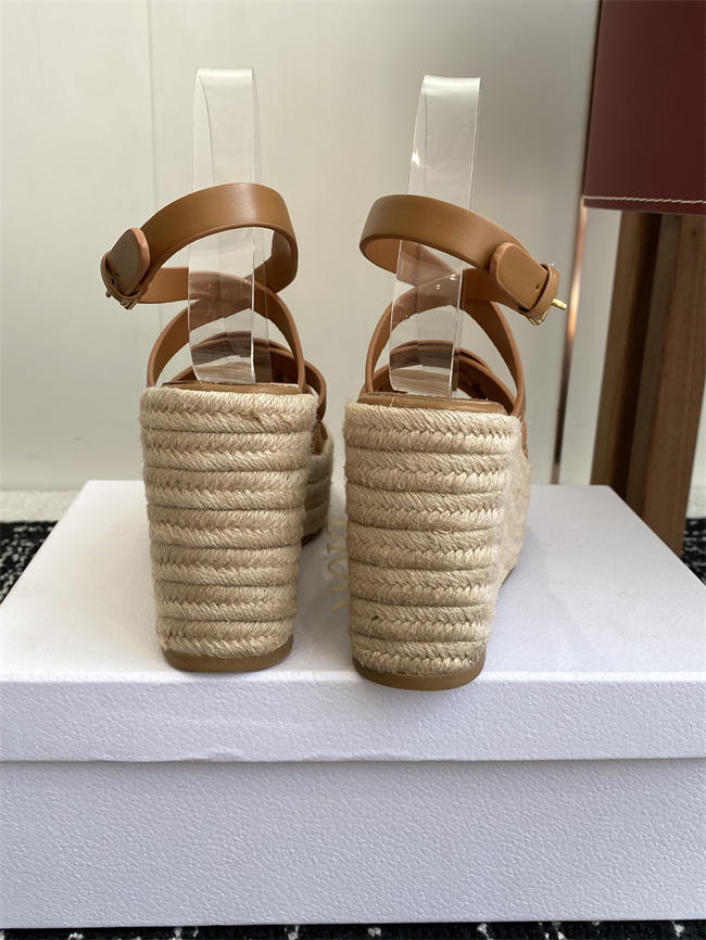 Dio Sandal