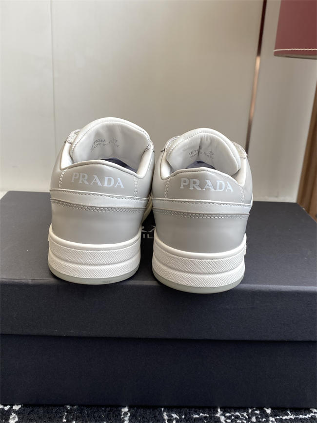 Pra*a Sneaker