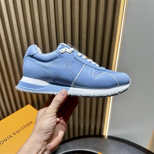 Lv Sneaker