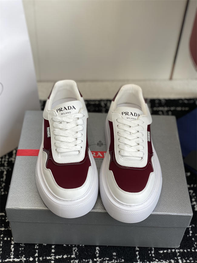 Pra*a Sneaker