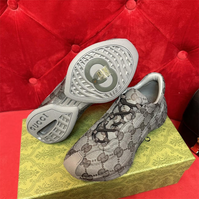 Gvc*1 Sneaker
