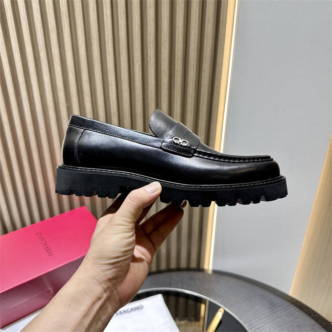 Ferragamo Loafer