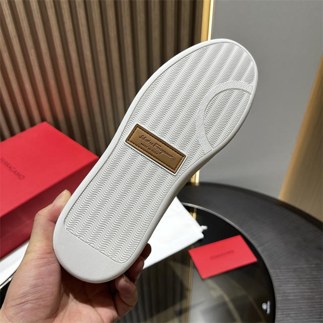 Ferragamo Sneaker