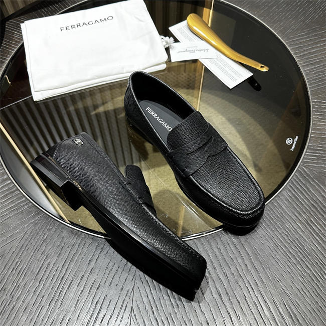 Ferragamo Loafer