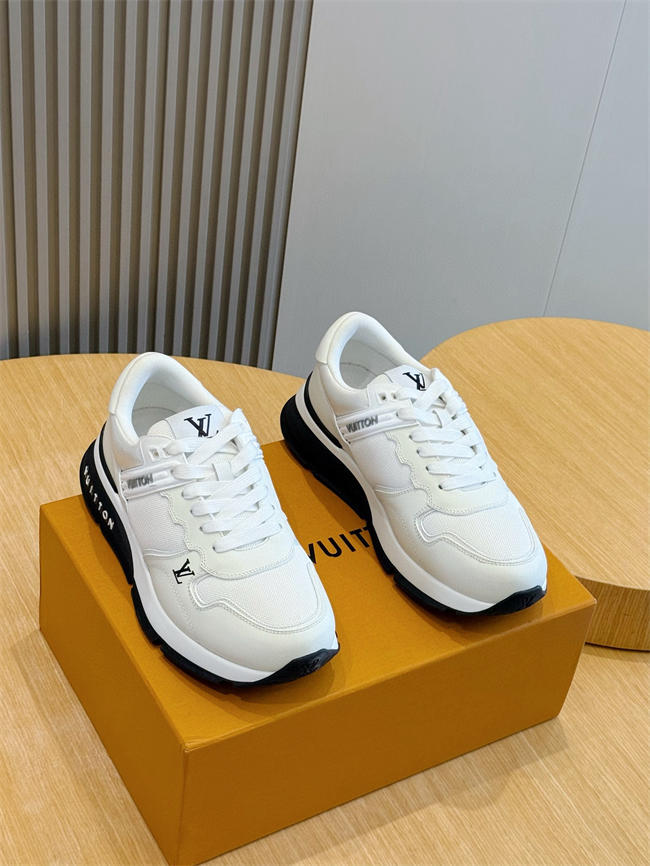 Lv Sneaker