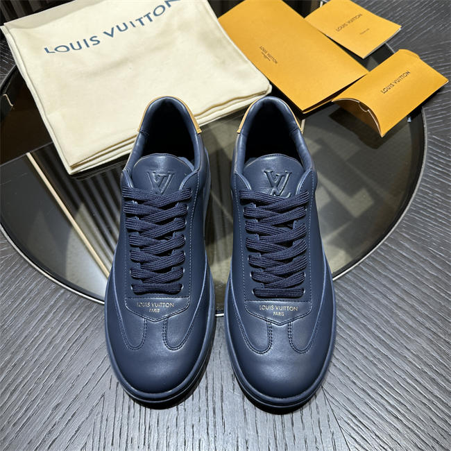 Lv Sneaker