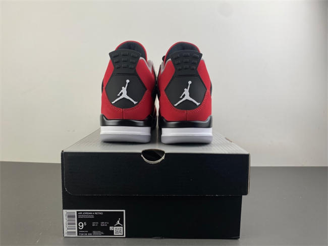 Air Jordan 4“Toro Bravo” 2026 FQ8138-600