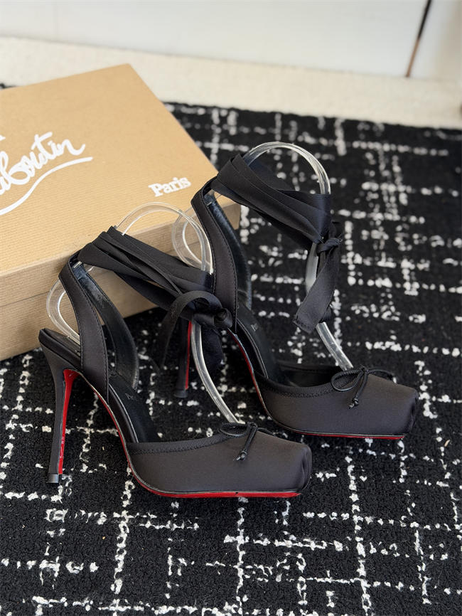 CL Cassia Lace Up