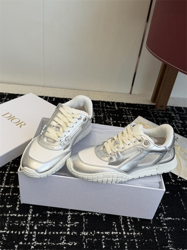 D10r Tech Sneaker
