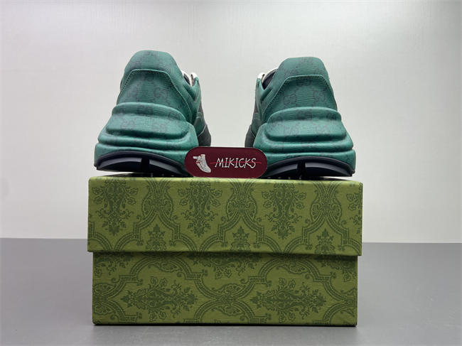 Gvc*1 Sneaker